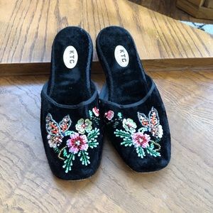 Black sequin Slippers